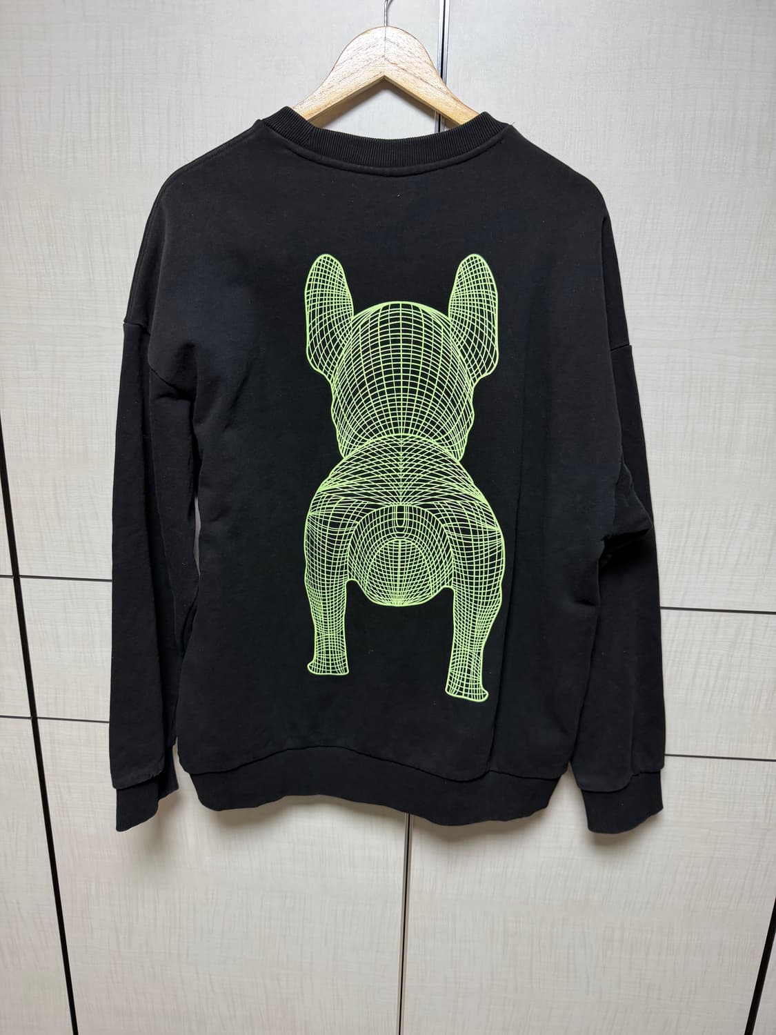 라이프워크 블랙 강아지 프린팅 맨투맨 싸이즈 100 상품이미지2