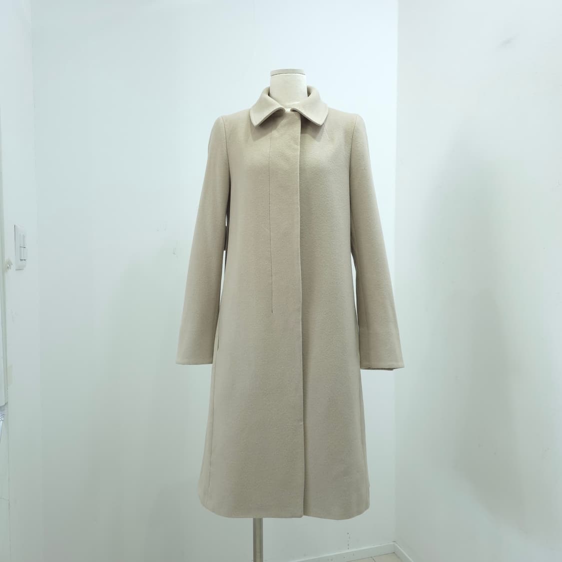 SANYO 무드베이지 울 혼방 히든버튼 롱 코트 상품이미지1