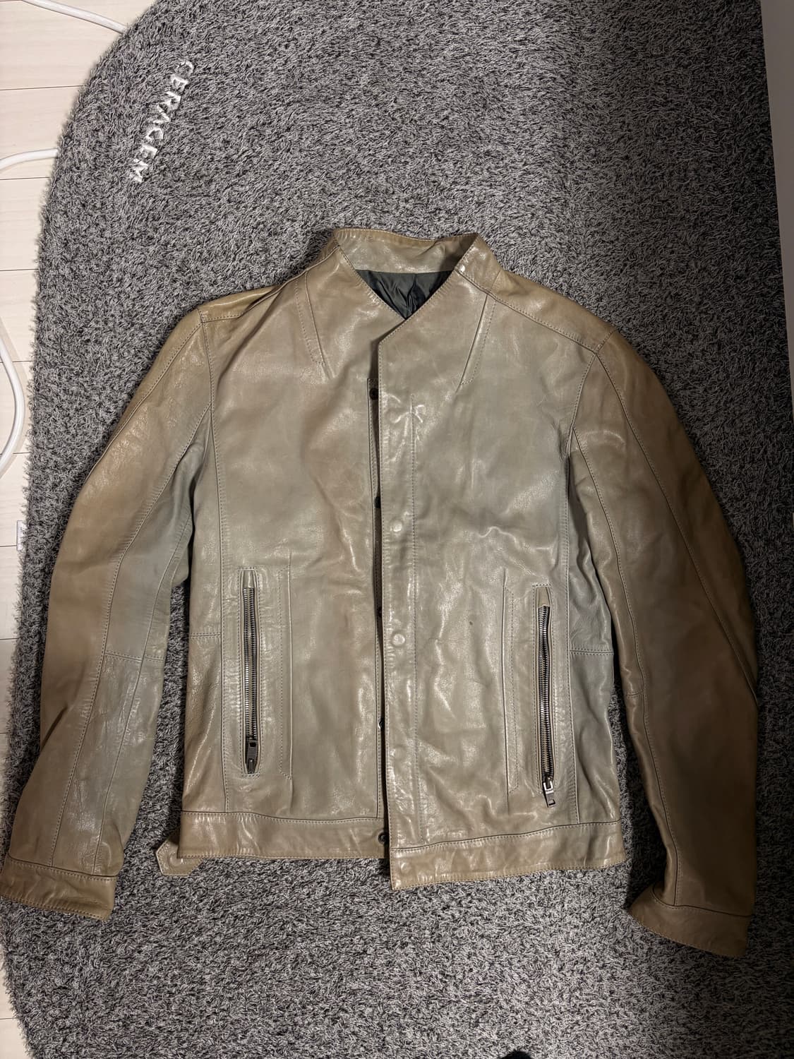 생로랑맛 솔리드옴므 양가죽자켓 100 상품이미지1