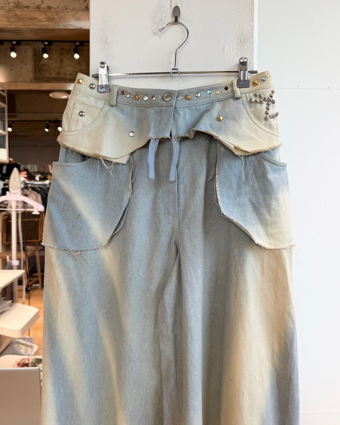 크리스찬 디올 부티크 데님 디스트로이드 와이드 팬츠  상품이미지3