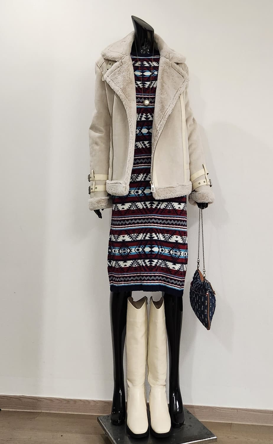 아이보리 무스탕코트 상품이미지2