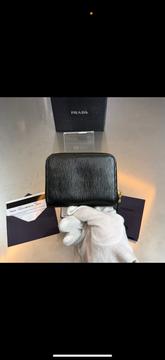 [리오브전포점] 프라다 사피아노 코인 지퍼 중지갑 상품이미지3