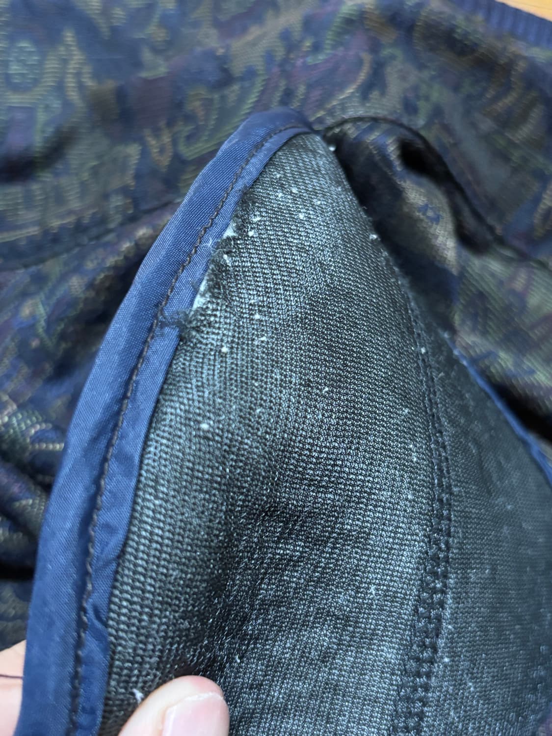 ysl wild pattern bomber cardigan L size 상품이미지3