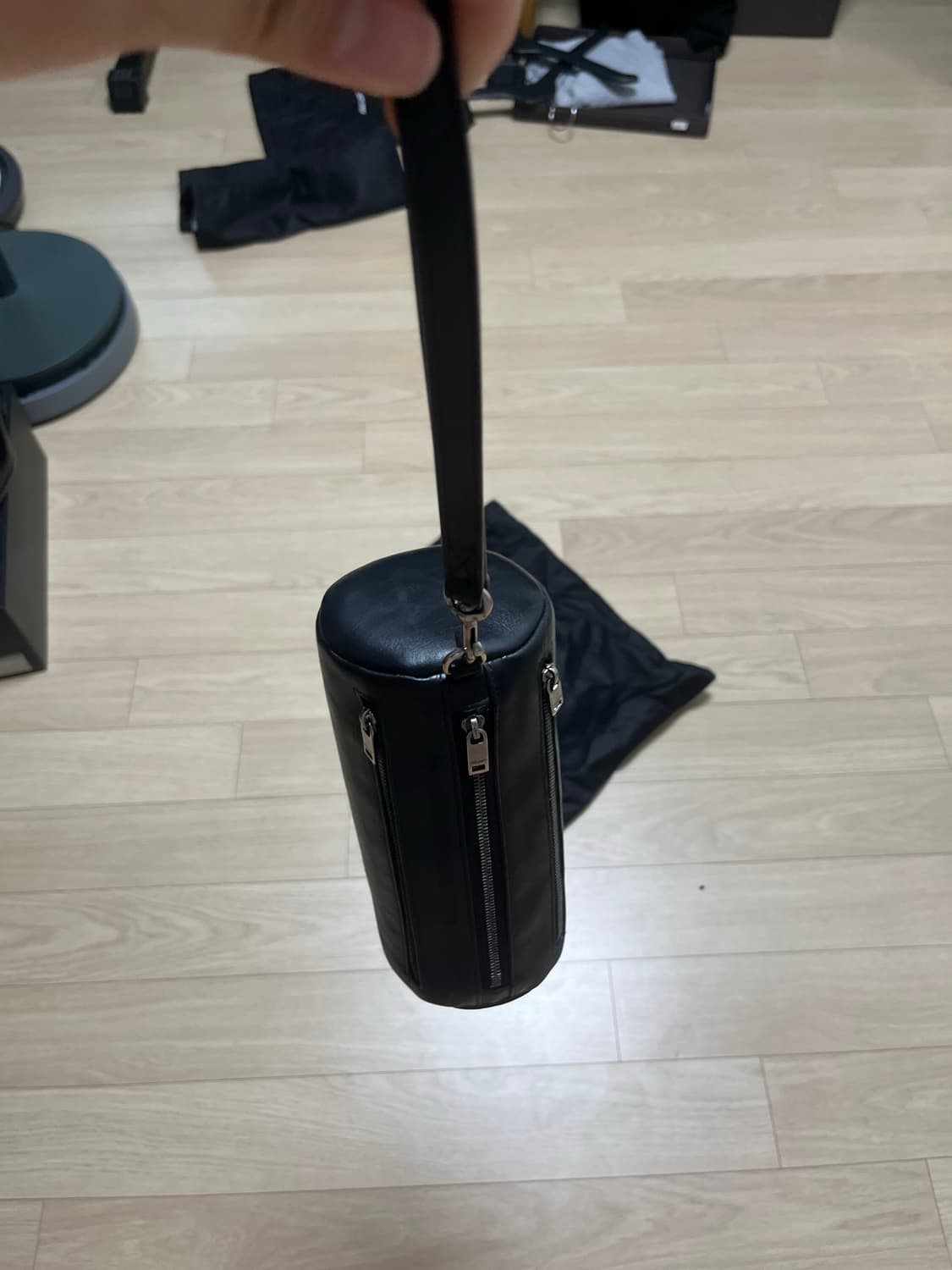 생로랑 클러치백 상품이미지7