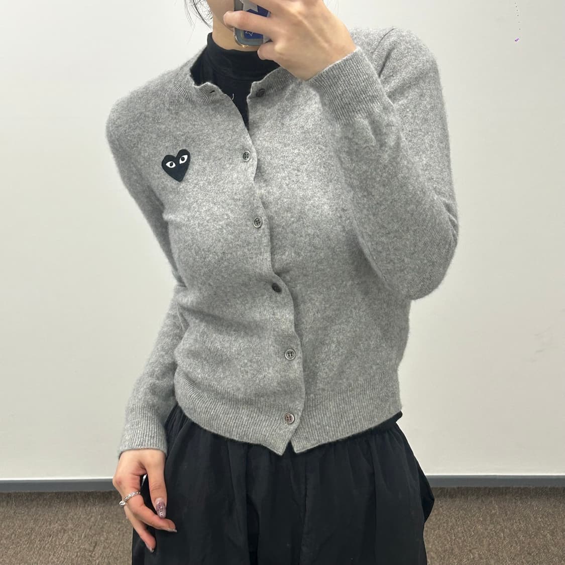 Comme des garcons 꼼데가르송 블랙 와펜 그레이 가디건   상품이미지1