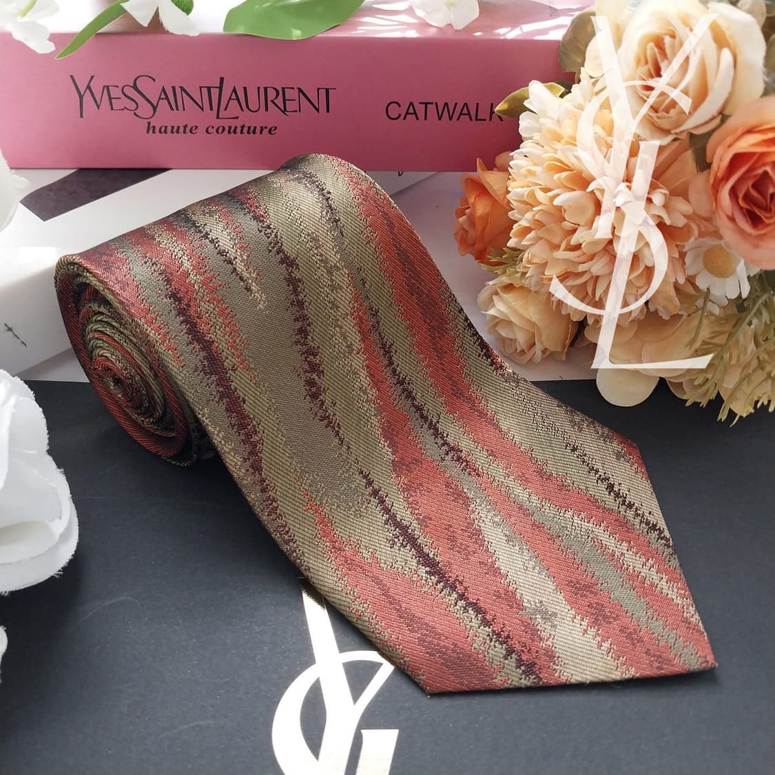 입생로랑 실크 그린 믹스 패턴 넥타이 9.5cm A등급 K2292 상품이미지2