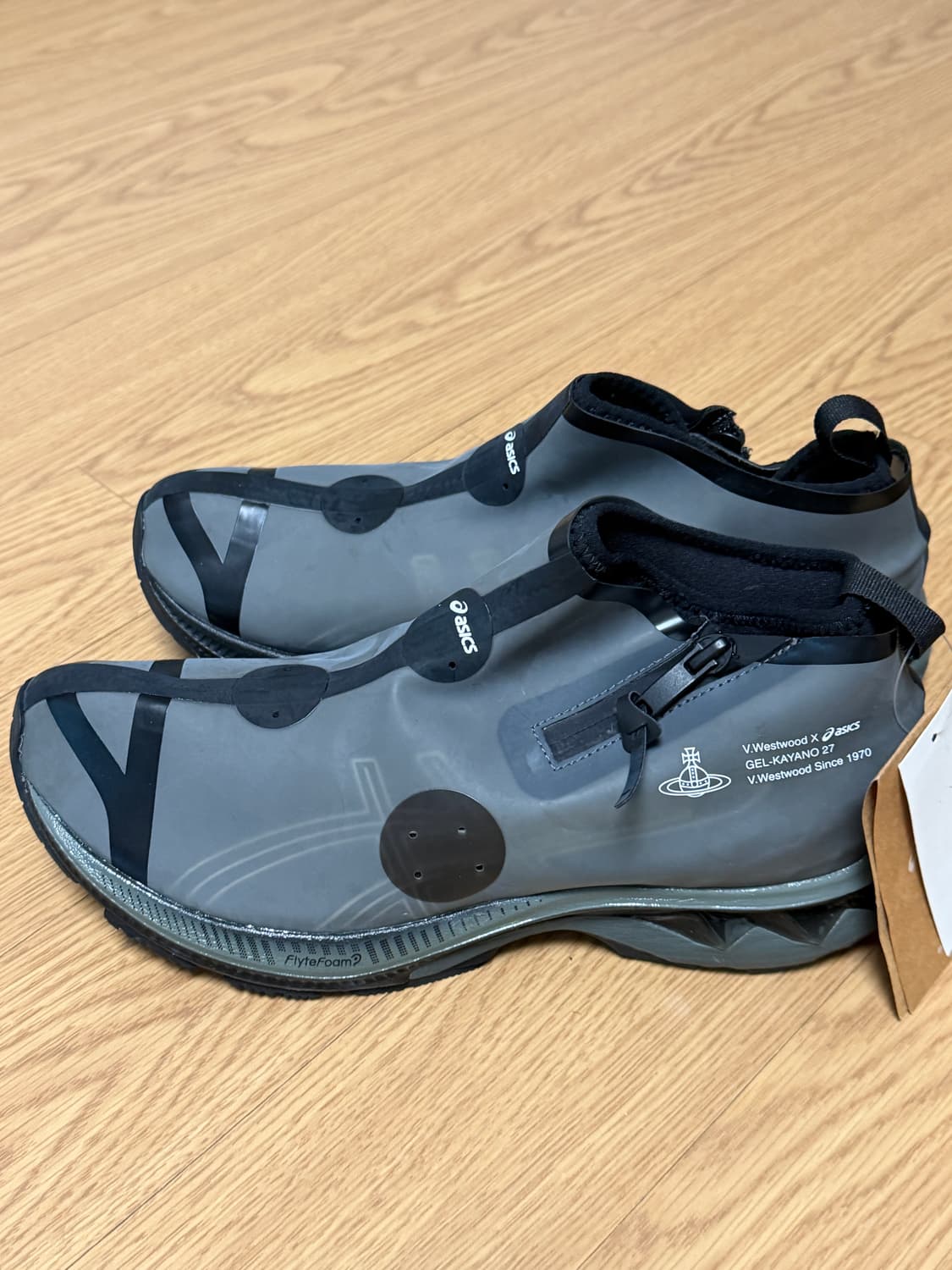 아식스 x 비비안 웨스트우드 젤 카야노 27 LTX 블랙 (260) 상품이미지2