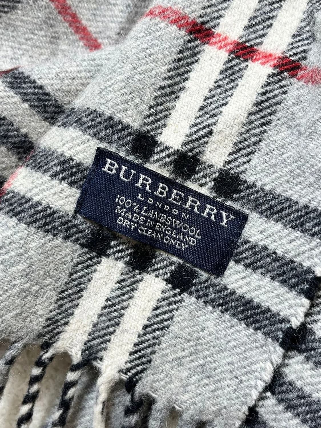 버버리 90's 램스울 노바체크 시그니처 목도리 A1668    상품이미지4