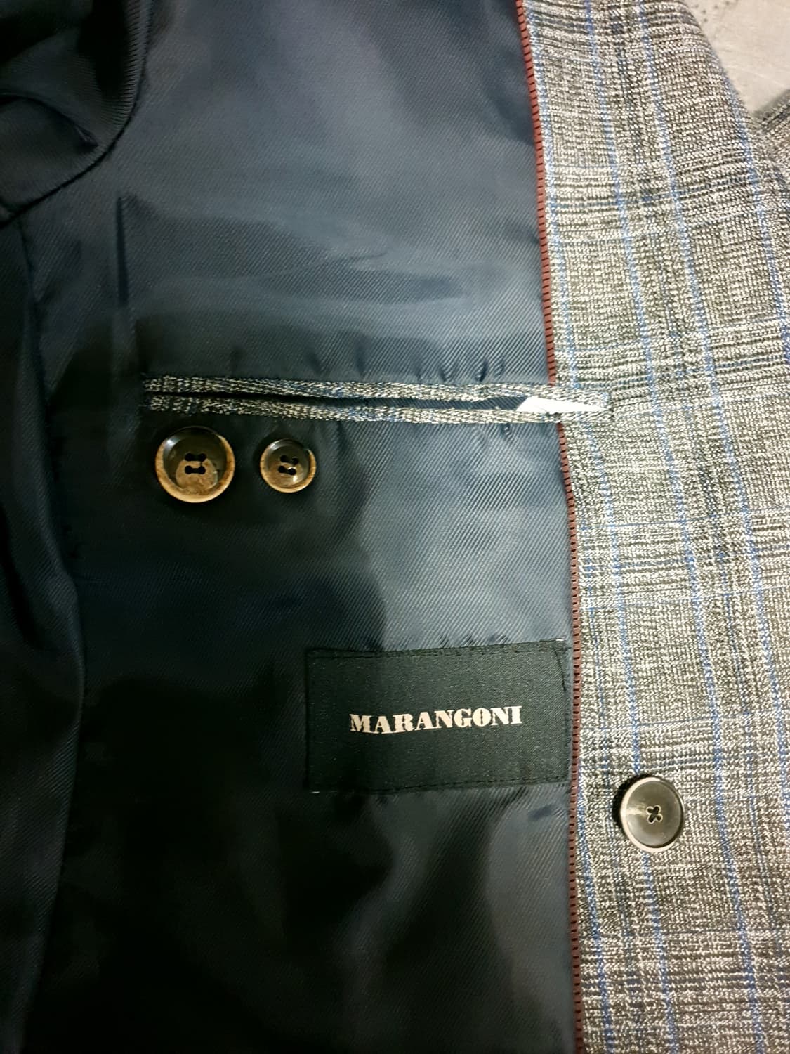 (디자이너 초판)마랑고니 클래식체크 더블버튼 피크트라펠 수트셋업  그레이 상품이미지4