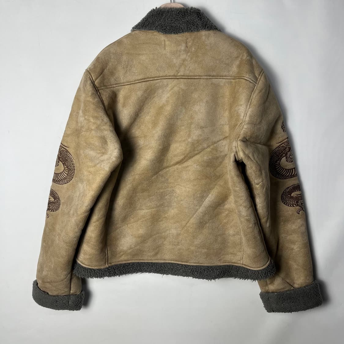 [karakuri tamashii] 카라쿠리타마시 스웨이드 B-3 무스탕 상품이미지2