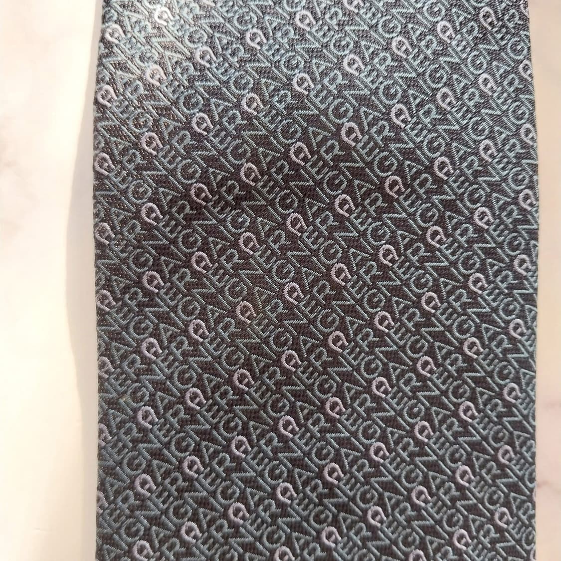 아이그너 실크 네이비 로고 패턴 넥타이 9cm A등급 K1431
 상품이미지9