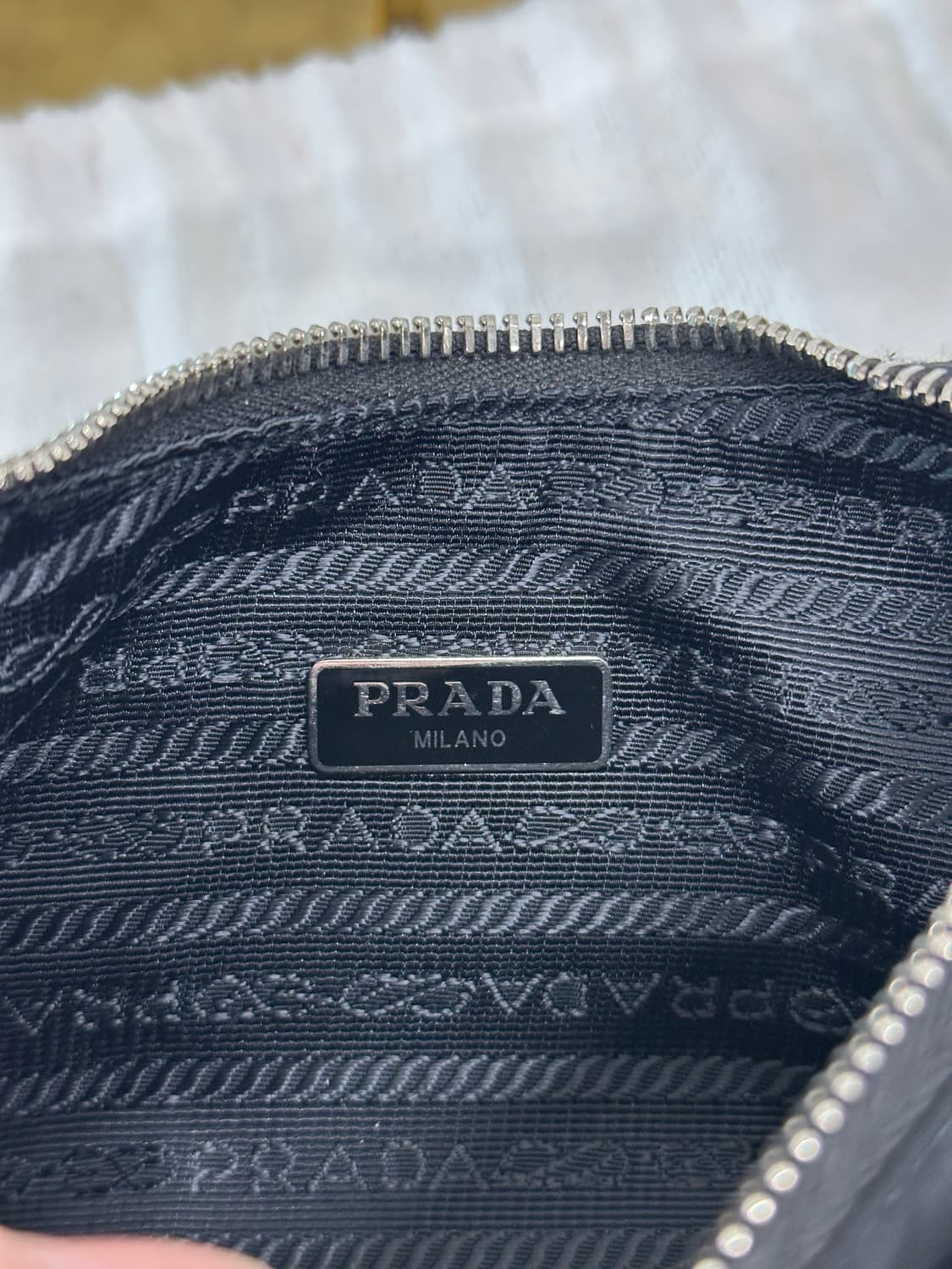[정품] 프라다 리에디션 2005 리나일론 백 상품이미지10