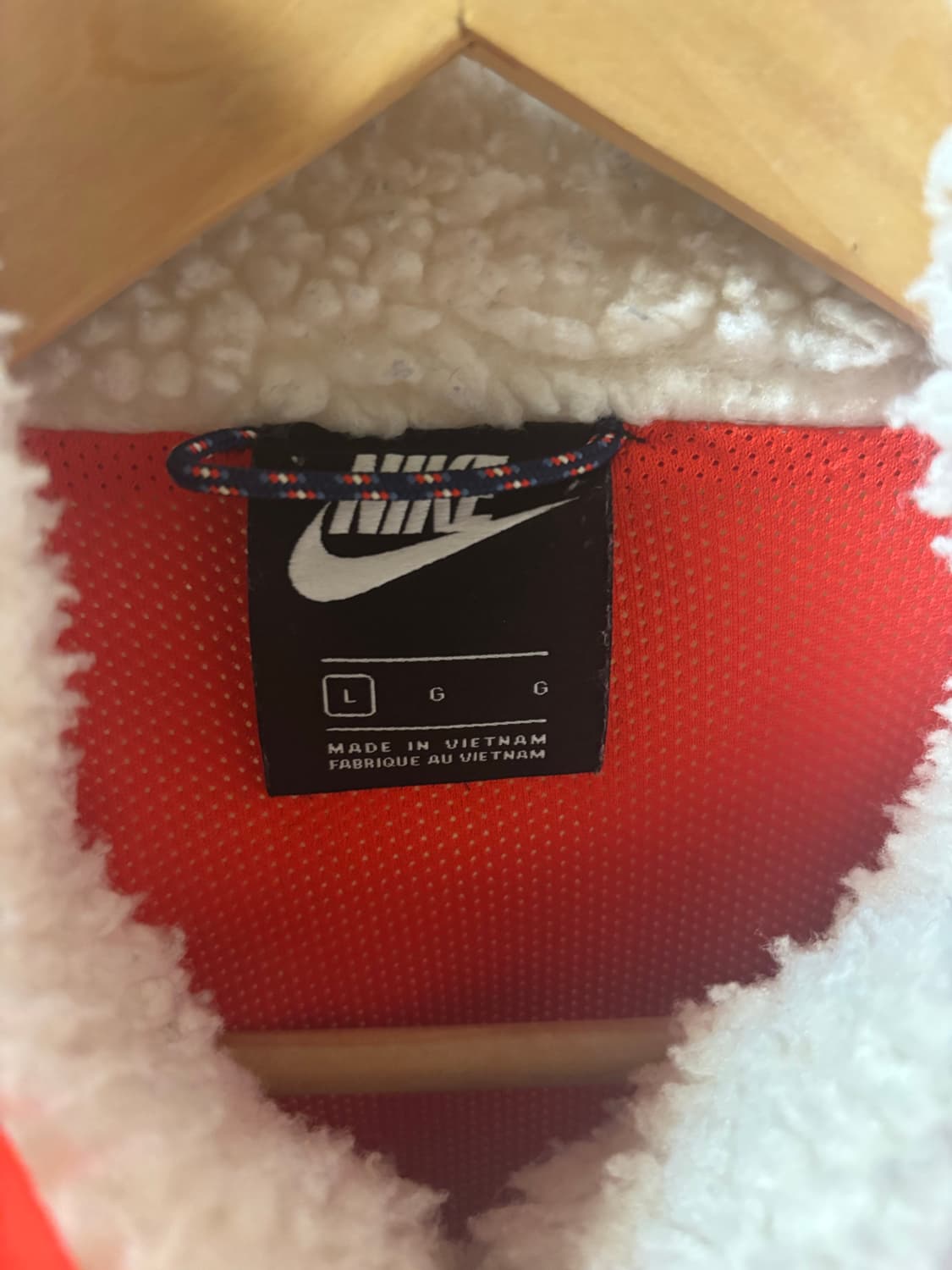 [서울 직거래] 나이키 뽀글이 퀼팅 조끼 L 상품이미지6