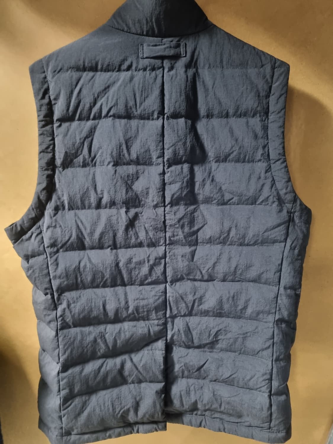 시리즈 남성 경량 구스 패딩조끼  상품이미지2