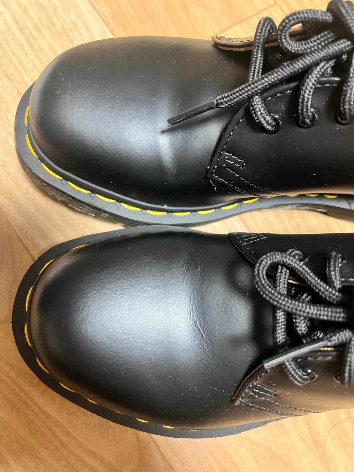닥터마틴 1461모노 220사이즈 상품이미지3