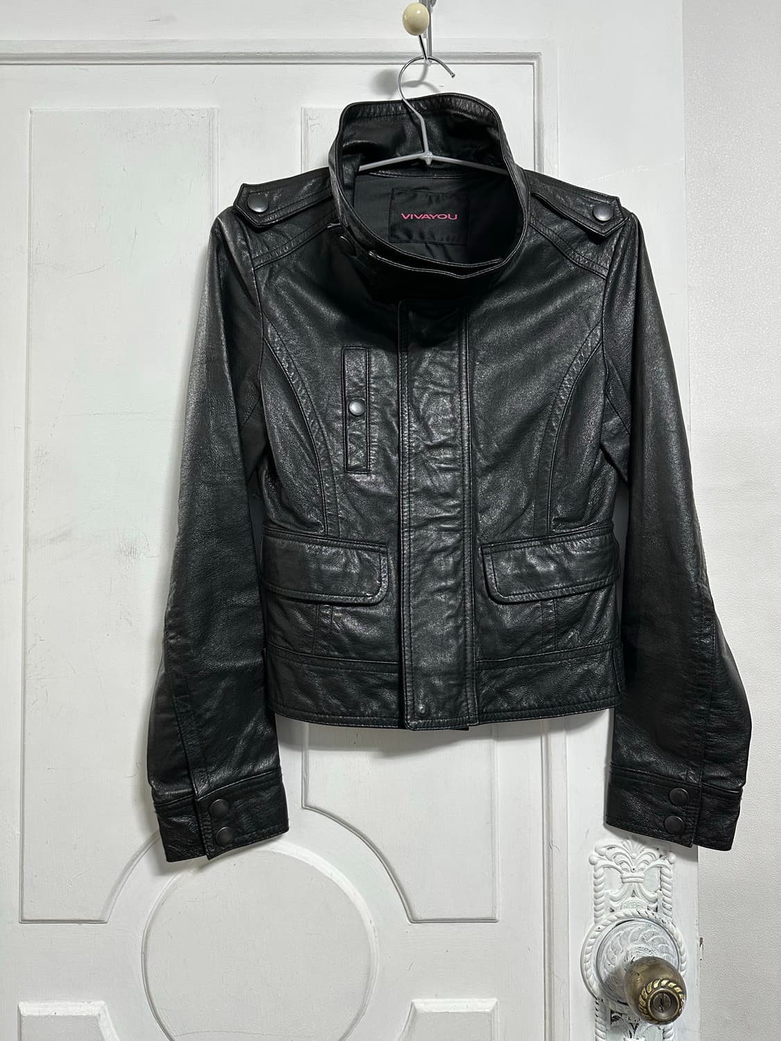 비비유 하이넥 레더 자켓 상품이미지1