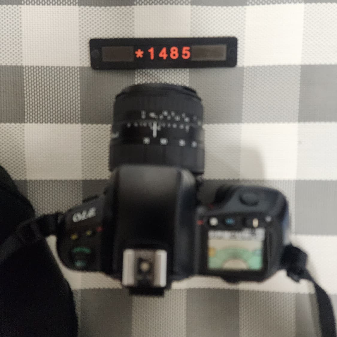 니콘 F 70 필름카메라 28-70 줌렌즈 케이스포함 상품이미지3