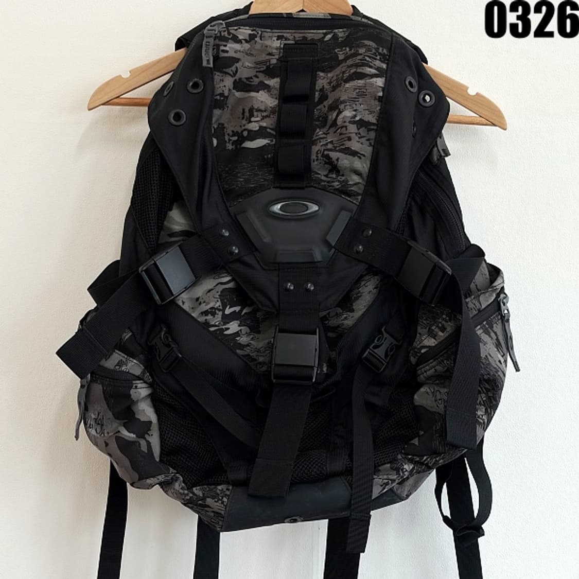 오클리 기능성 택티컬 백팩 가방 0326 상품이미지2