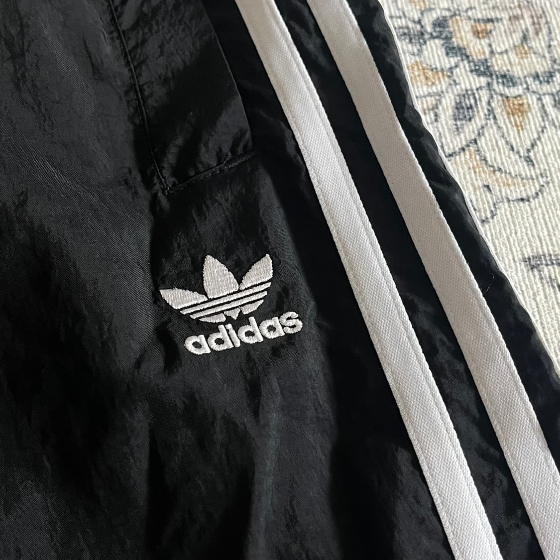 아디다스 신형 유로파 우븐 트랙팬츠 상품이미지2