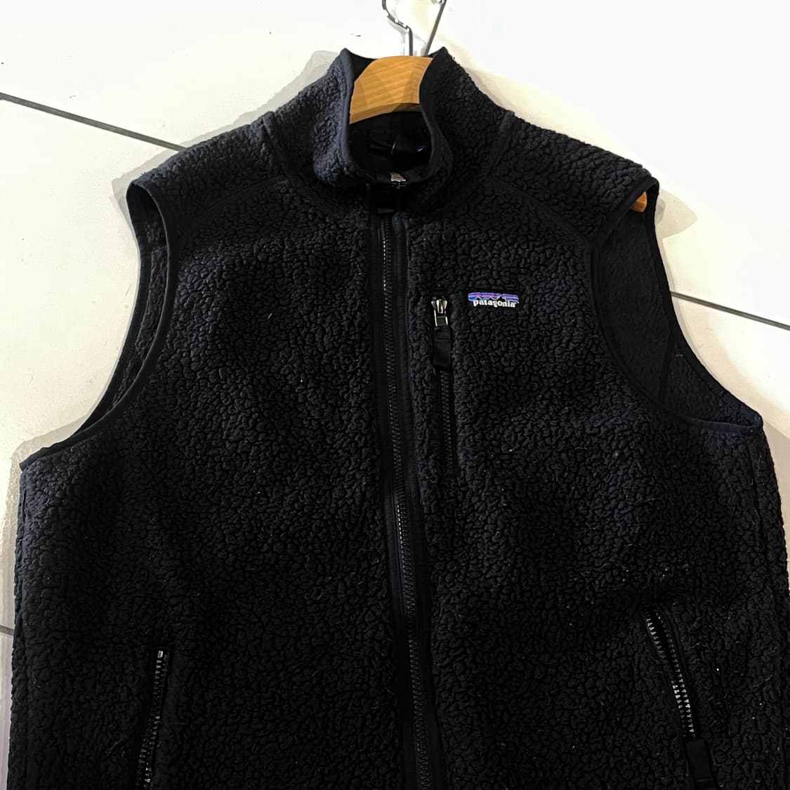 파타고니아 레트로파일 플리스 베스트 블랙 상품이미지2