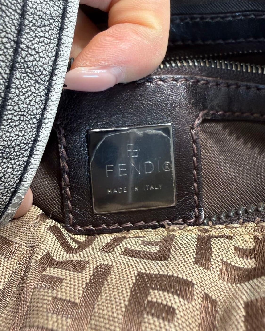 펜디 브라운 주카 토트백  상품이미지8