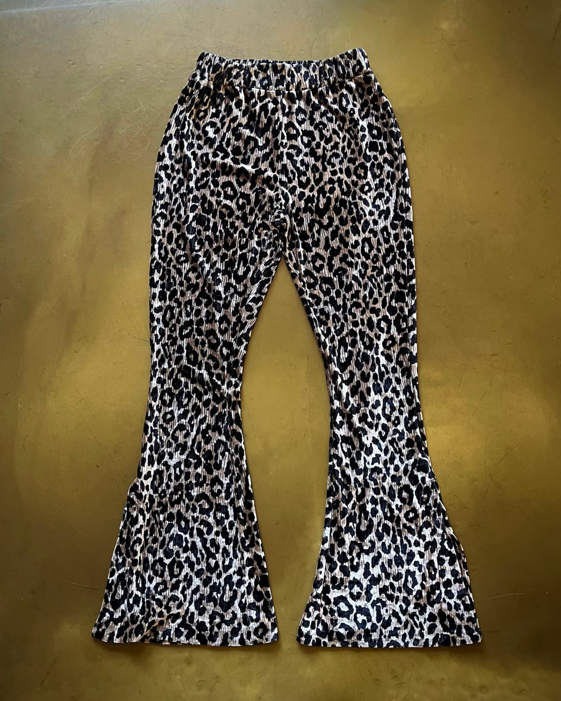 GYDA Leopard Pleats Velour Flare Pants 상품이미지4
