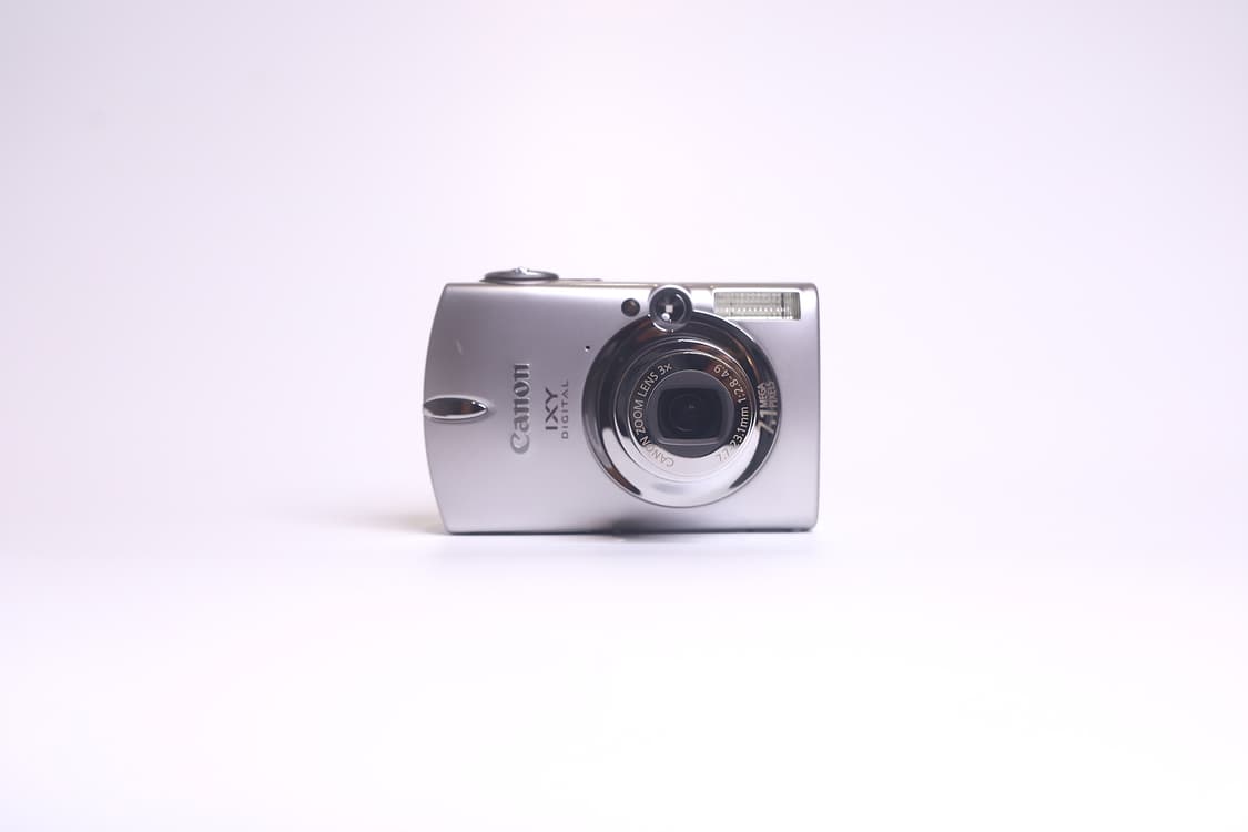 캐논 익시 디지털 700 실버 (액정 열화,  이체 시 2만원 할인) 상품이미지1