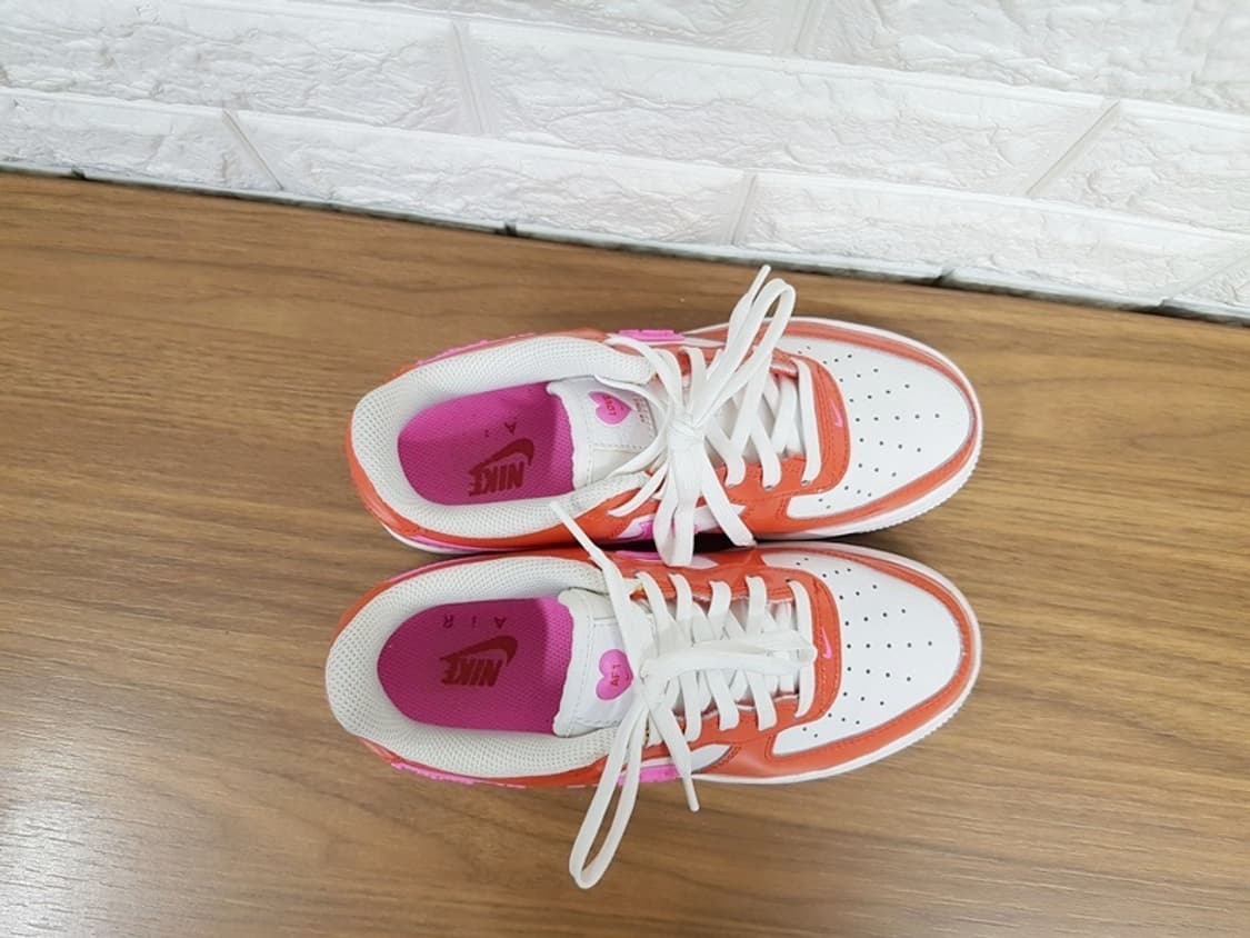 나이키 에어포스1 LV8 운동화 230 (기념 한정판 스니커즈) 상품이미지3