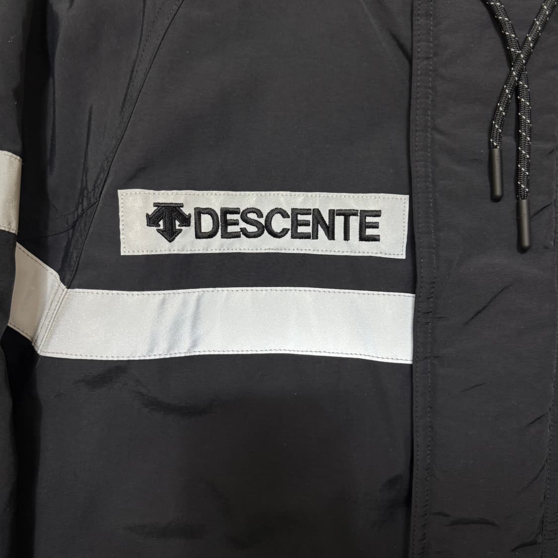 데상트 캐나다스케이팅 이너플리스 야상 롱패딩 상품이미지4