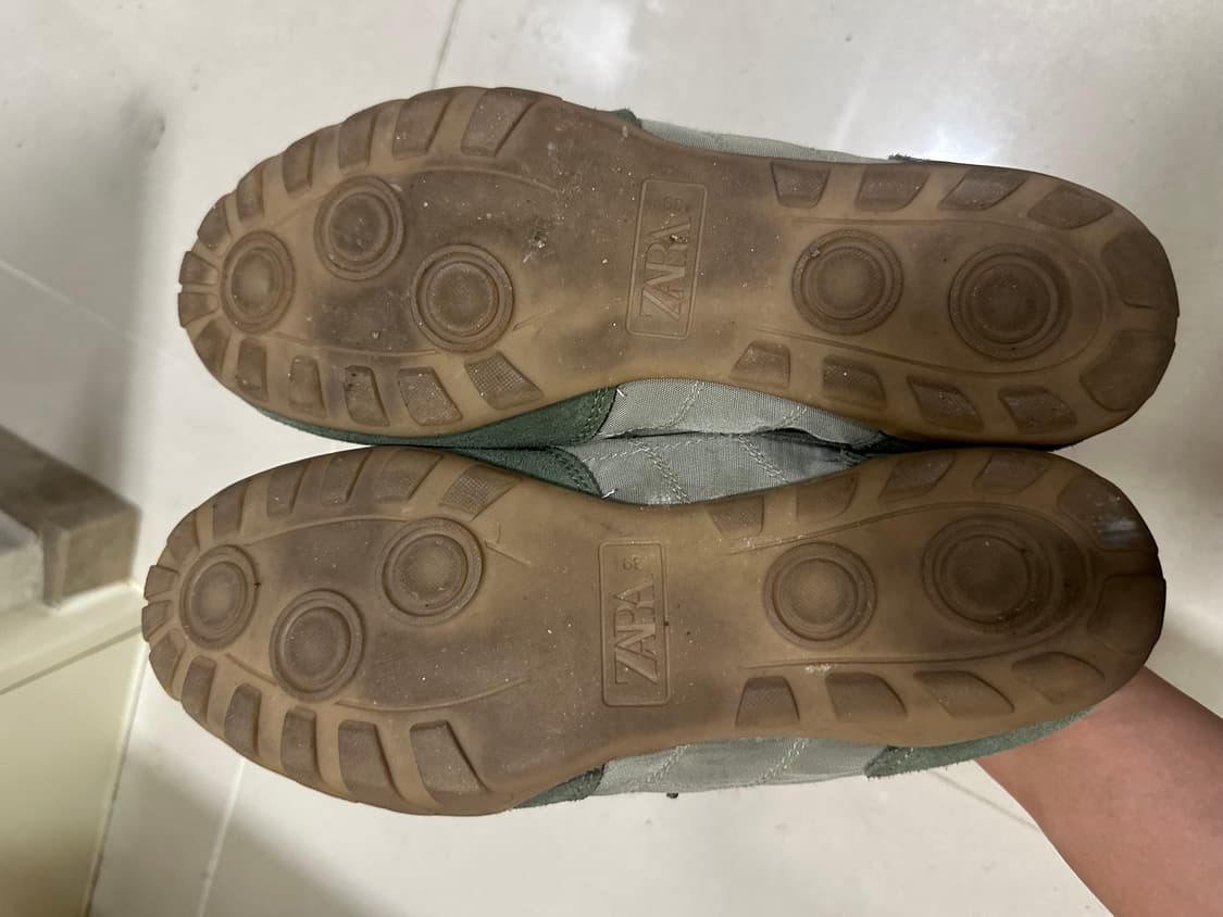 자라(ZARA) 스니커즈 39 (국내 255) 상품이미지3