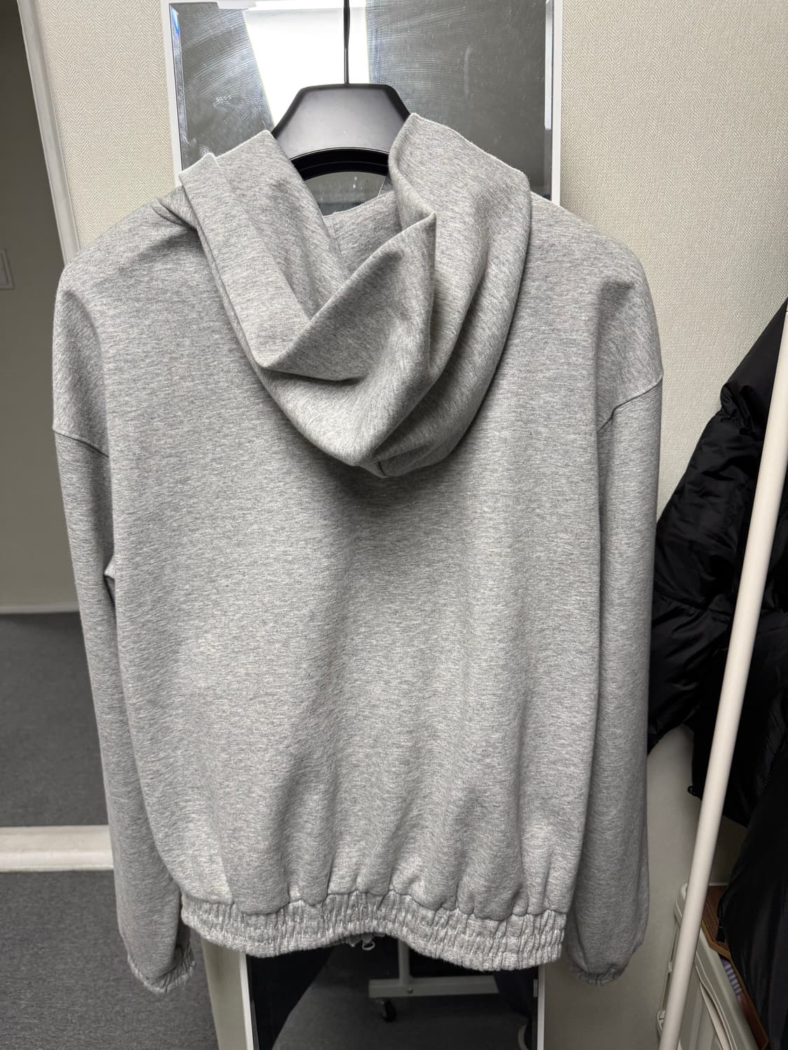 새상품) 다이브인 크롭 후드집업 그레이 상품이미지4