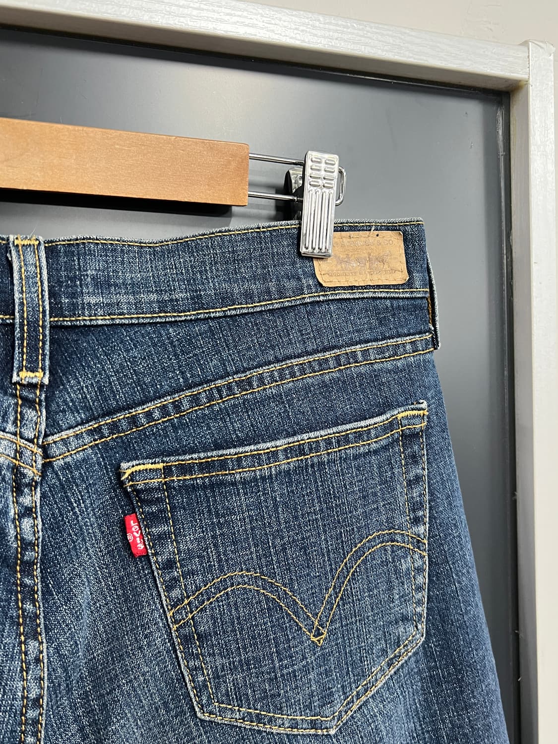 Levis 리바이스 515 진스 부츠컷 나팔핏 데님 팬츠 상품이미지2