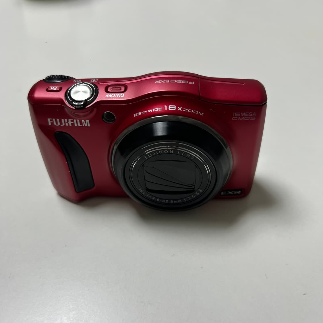 후지필름 파인픽스 F820EXR 상품이미지1