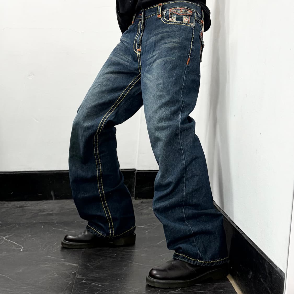 트루릴리전 빅로고 데님 팬츠 상품이미지2