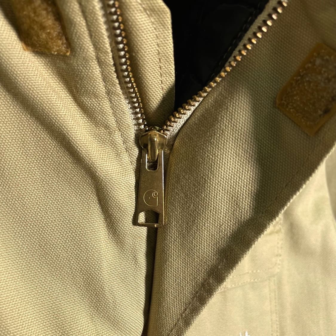 칼하트 자수로고 코듀로이 카라 워크 자켓 상품이미지6