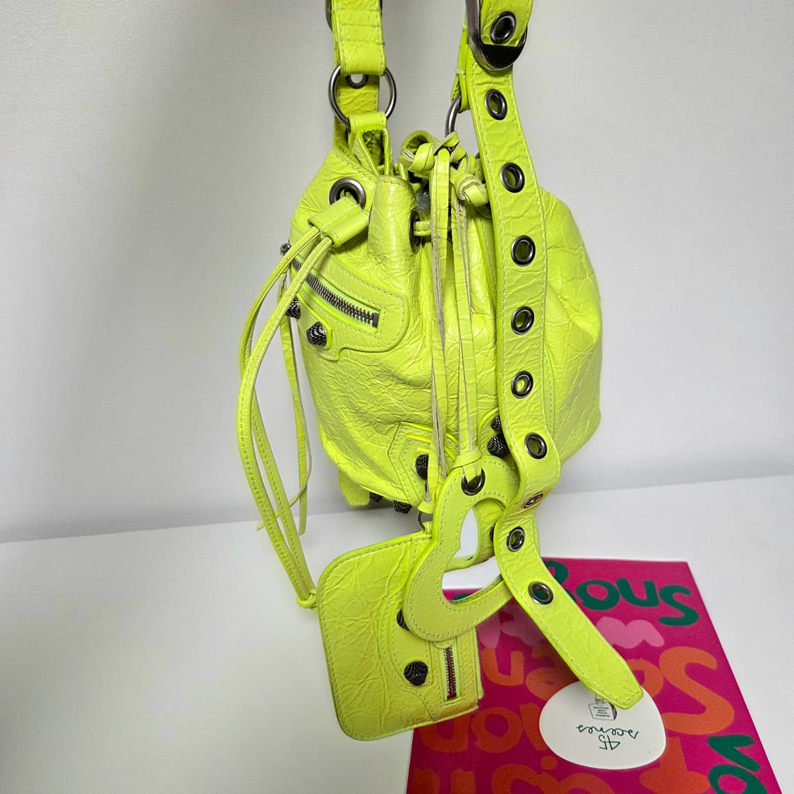 BALENCIAGA 발렌시아가 정품 LE CAGOLE 르카골 XS 버킷 상품이미지6