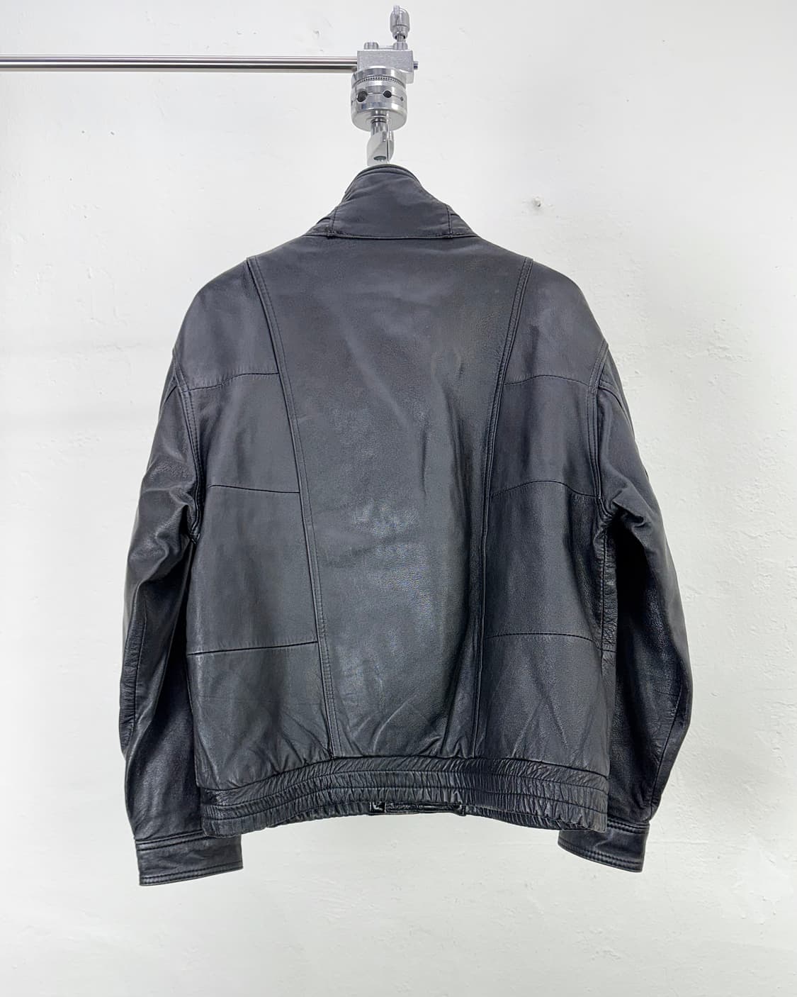 발렌티노 우모 쉽스킨 네크비조 엠보싱 레더 자켓 상품이미지7