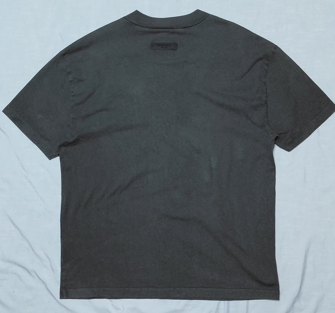 [L] 피어 오브 갓 에센셜 21SS 릴렉스드 로고 티셔츠 차콜 상품이미지8