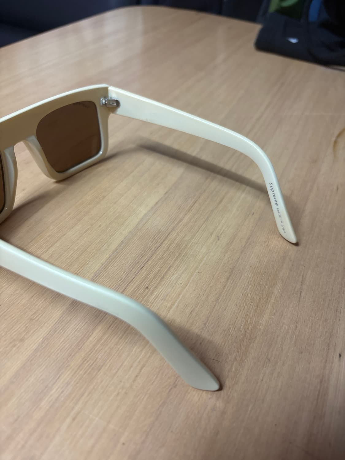 supreme 슈프림 선글라스 og 상품이미지3