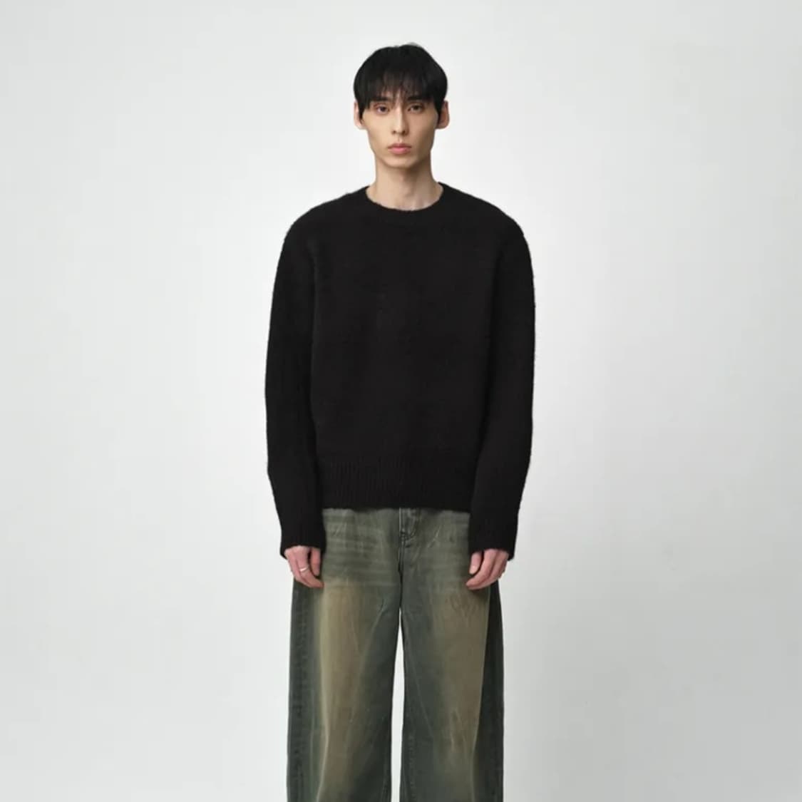 밀로 아카이브 - 크롭 실루엣 니트(블랙) M 상품이미지2