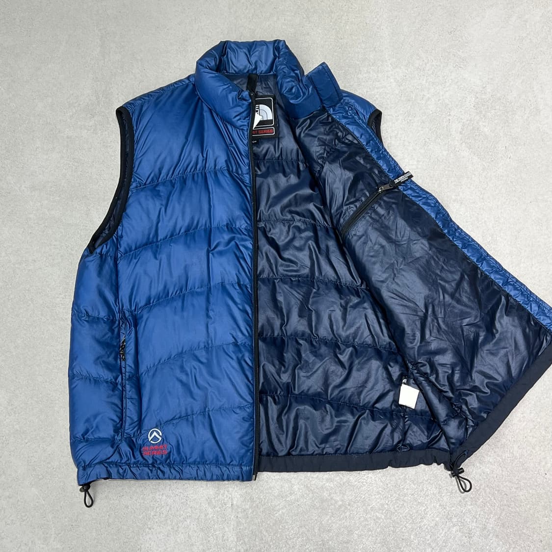 노스페이스 서밋시리즈 패딩베스트 s09860 상품이미지3