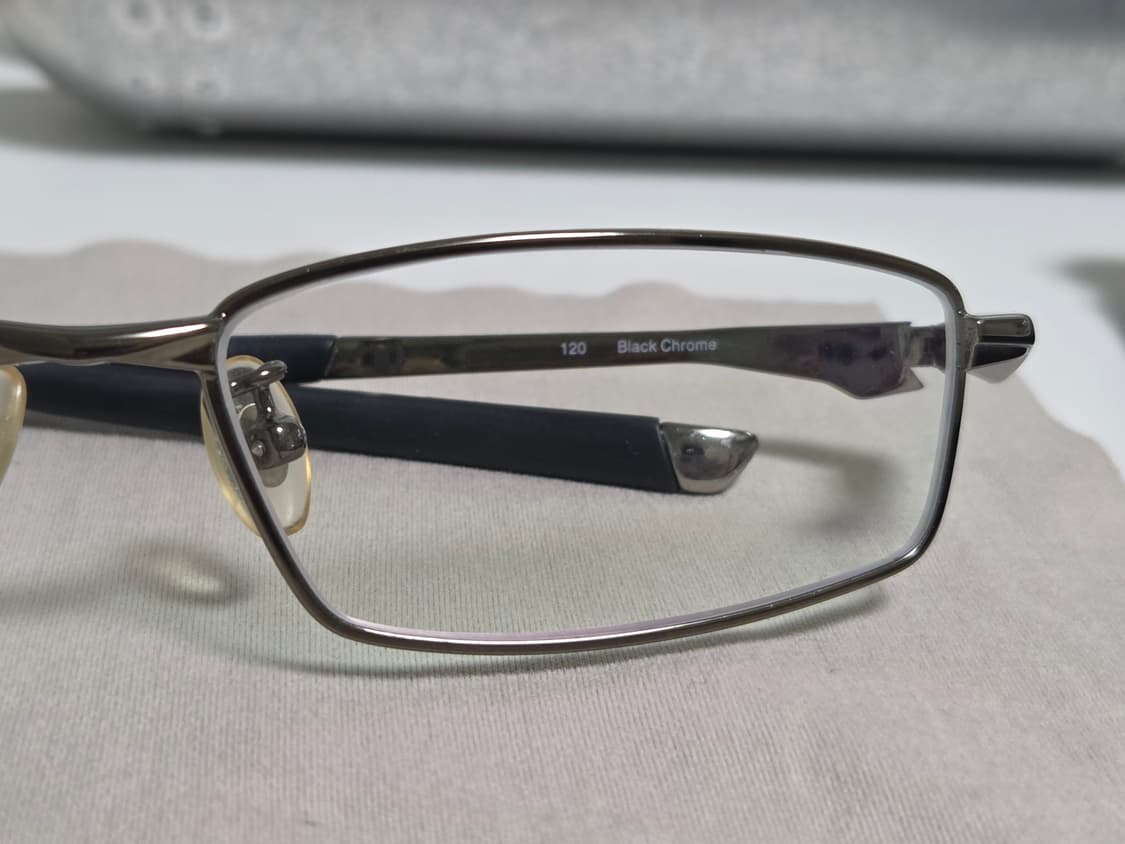 Oakley Bottle Rocket 2.1 판매합니다. 상품이미지3