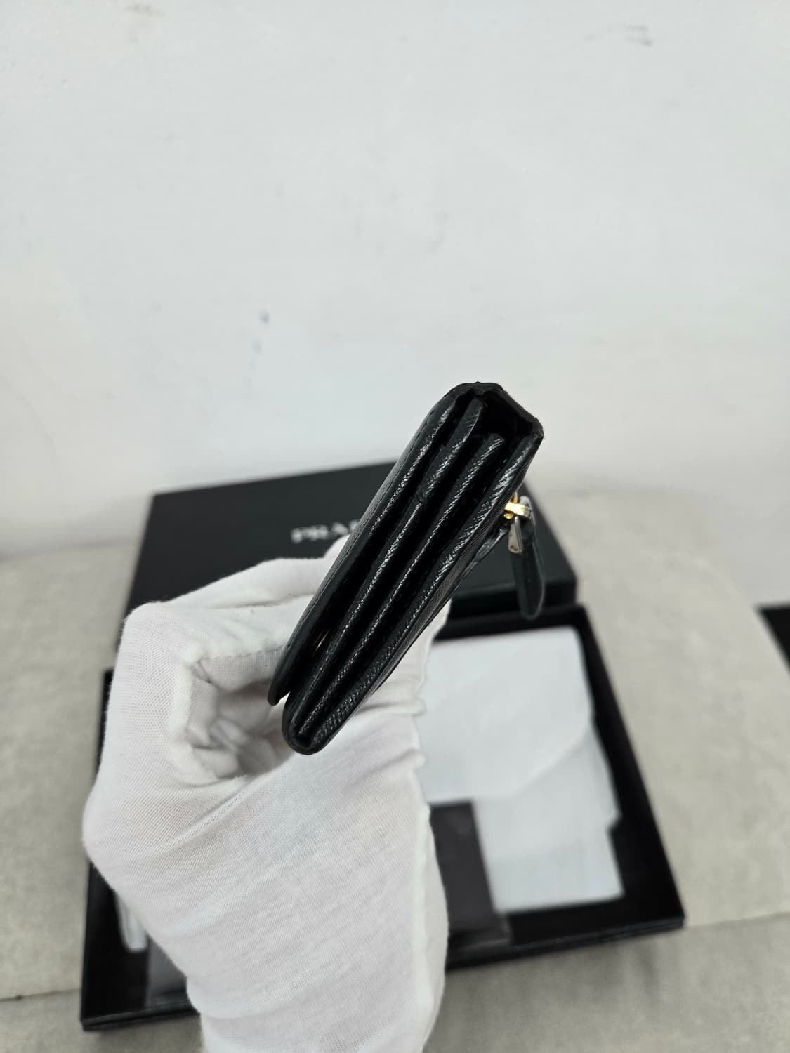 [정품 보증서] 프라다 사피아노 장지갑 상품이미지4