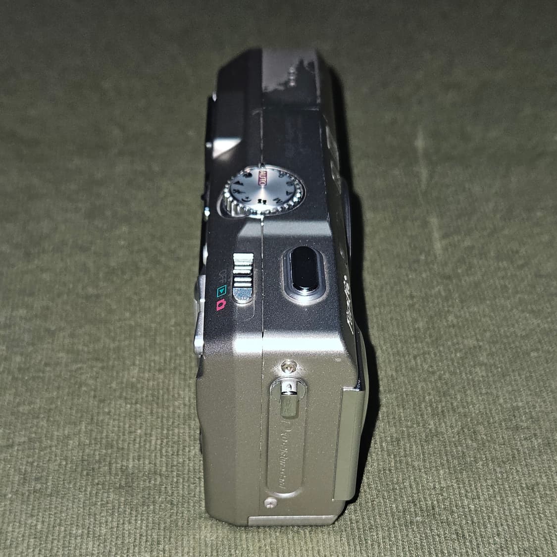 후지필름 파인픽스 F710 빈티지 디카 판매합니다 상품이미지6