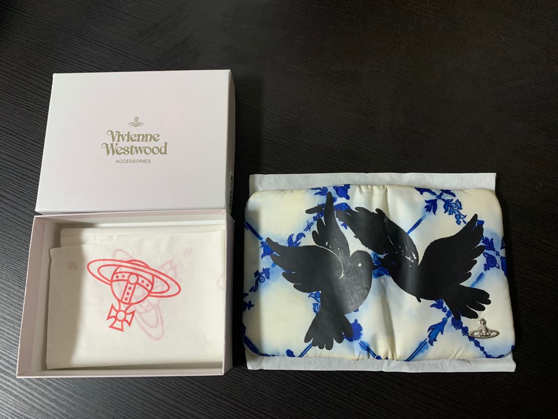 비비안웨스트우드 카드지갑 상품이미지1