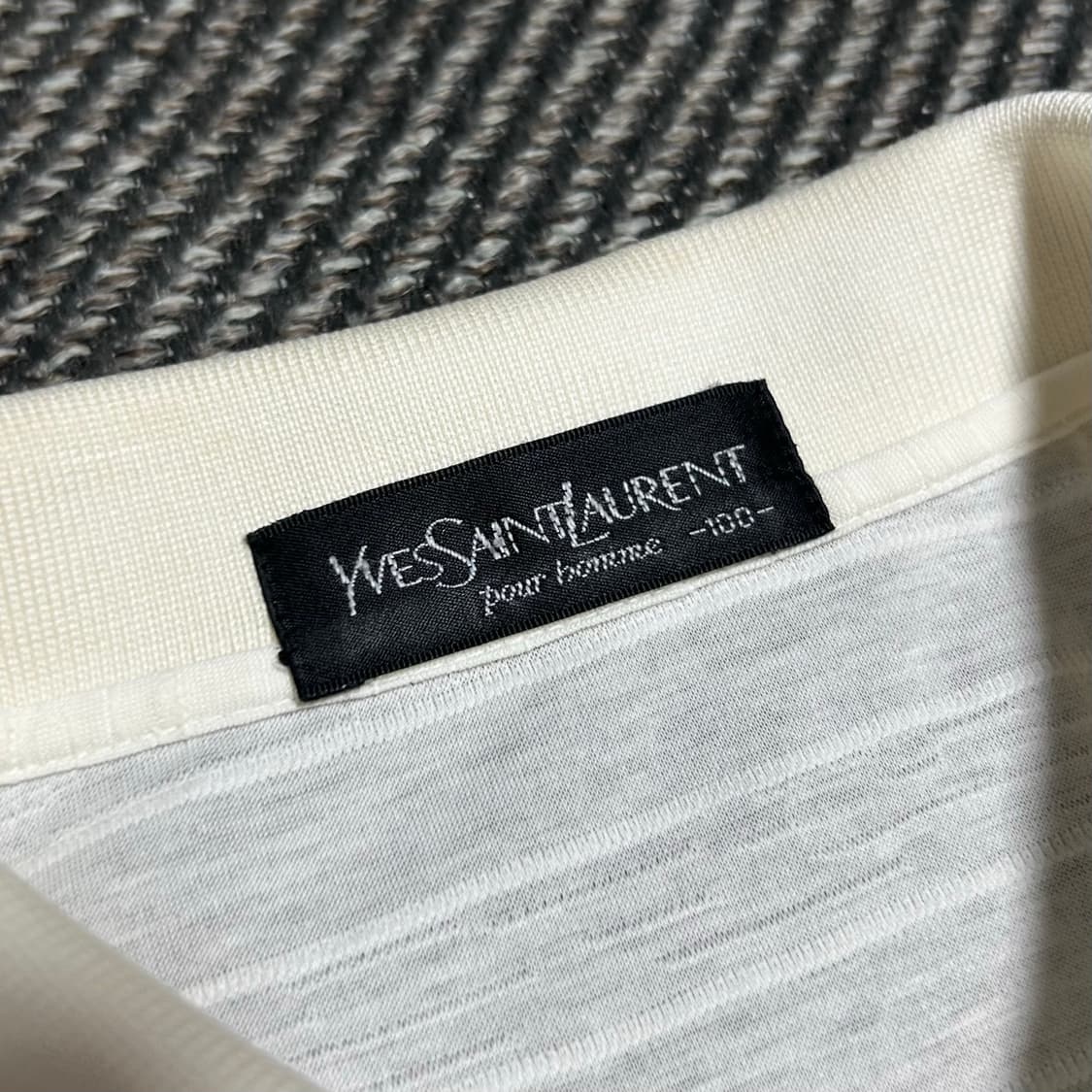 [L] YSL 입생로랑 빈티지 반팔 카라티 상품이미지5