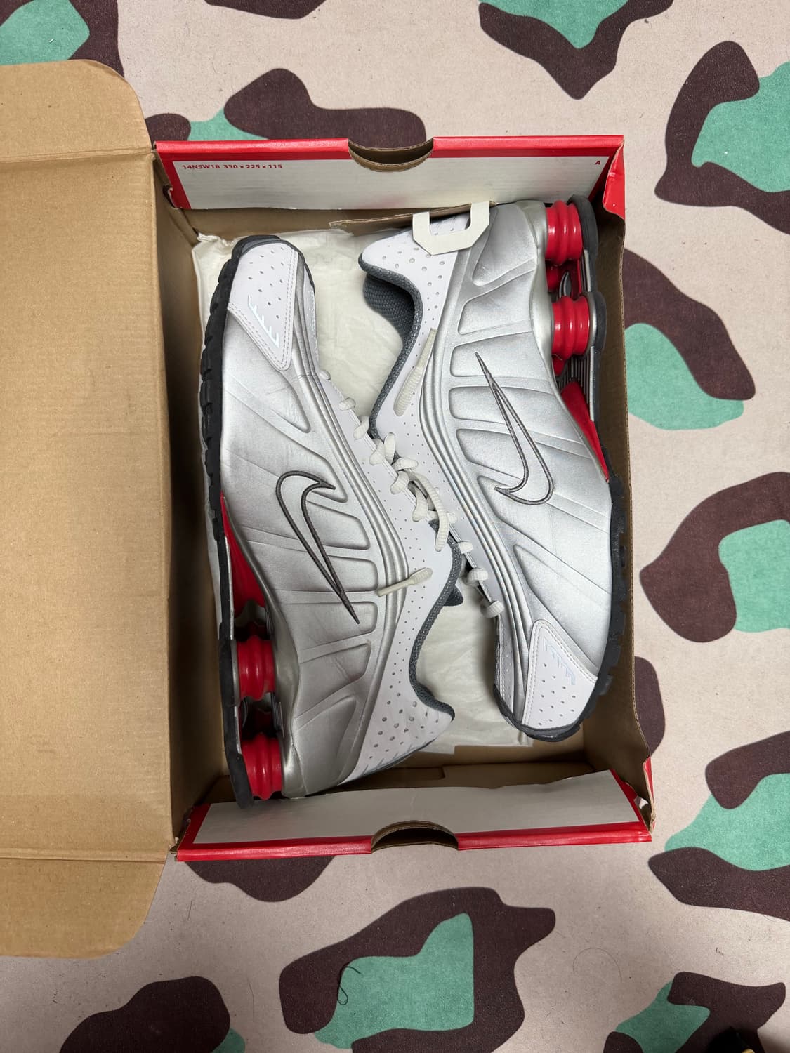 나이키 샥스 R4 상품이미지4