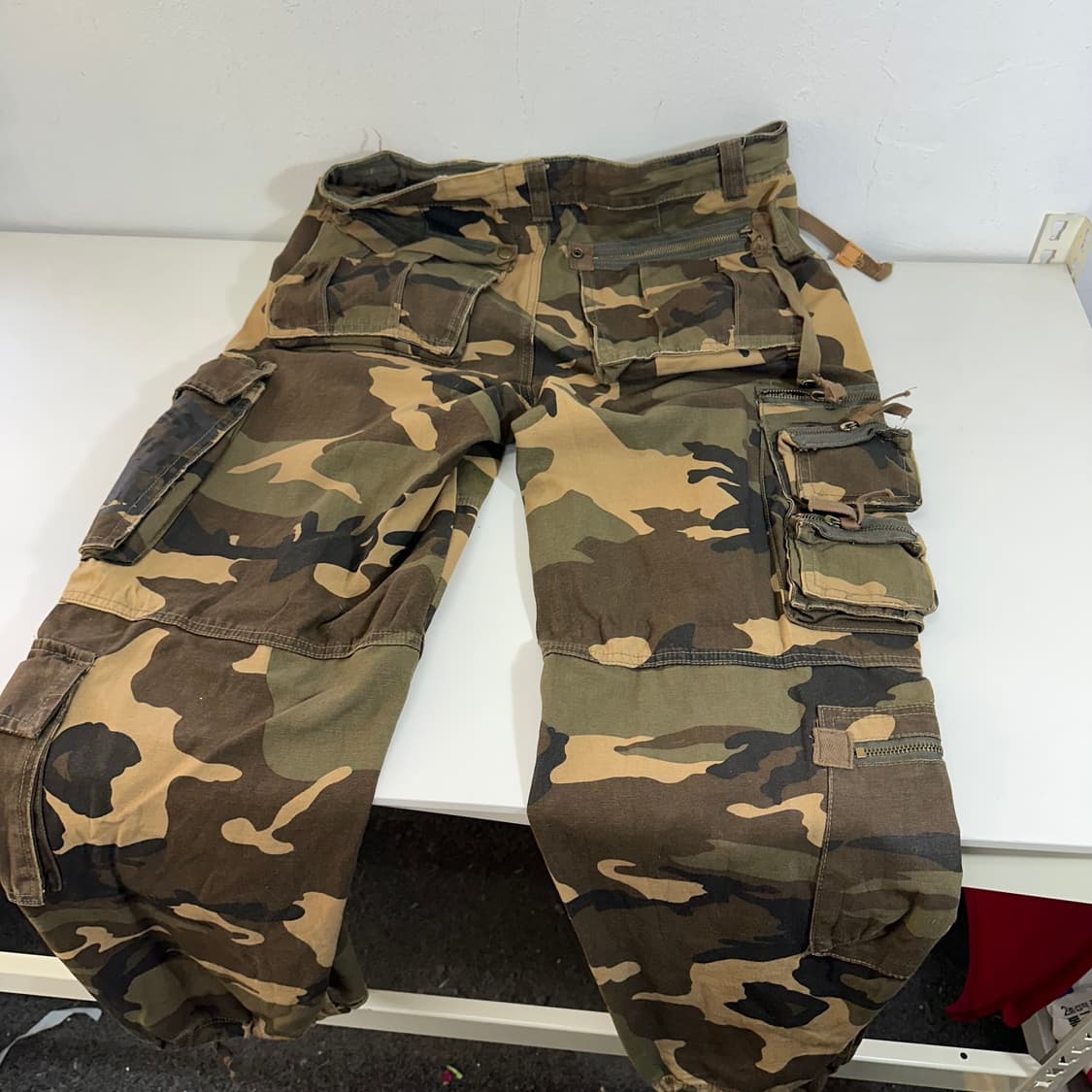 L CARGO CREATOR 세미와이드 카모 유틸리티 카고팬츠 상품이미지5