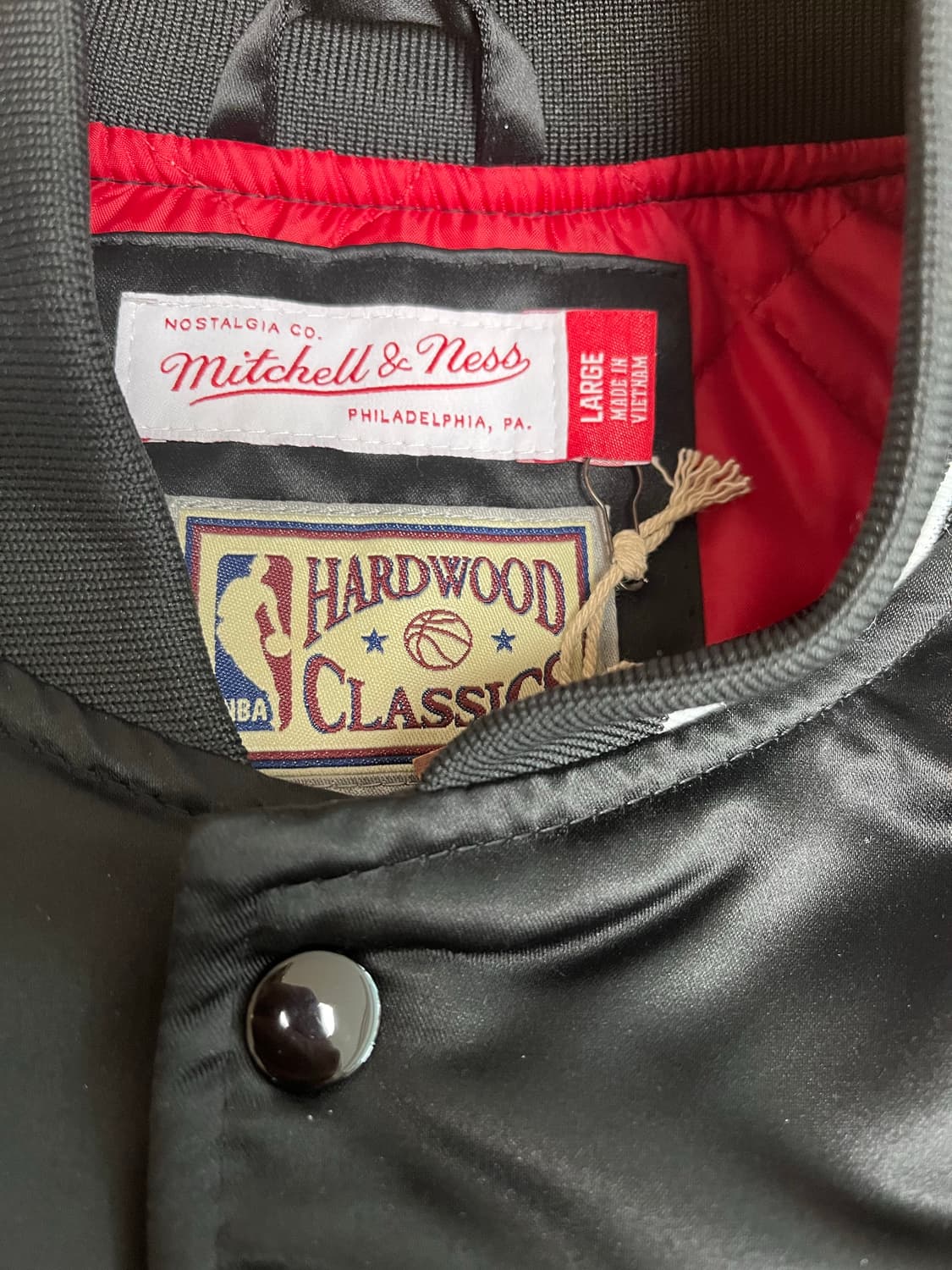 미첼앤네스 NBA 시카고 불스 챔피언스 바시티 새틴 자켓 L 상품이미지6