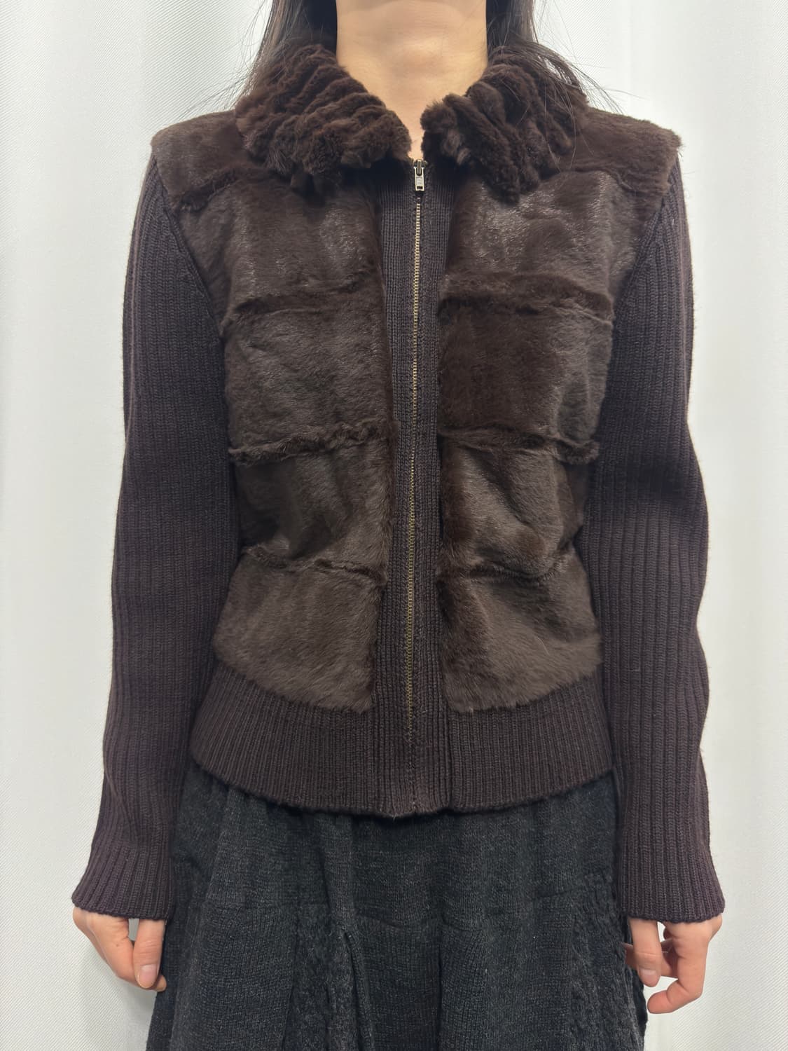 rabbit fur detail knit zipup 상품이미지1